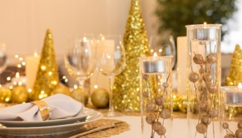 10 conseils pour décorer votre table de Noël